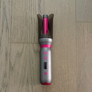 Self curling Hair Styling Tool